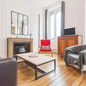 Apartment Guestready - Bright And Cosy Loft Near Part Dieu Metro, Lyon